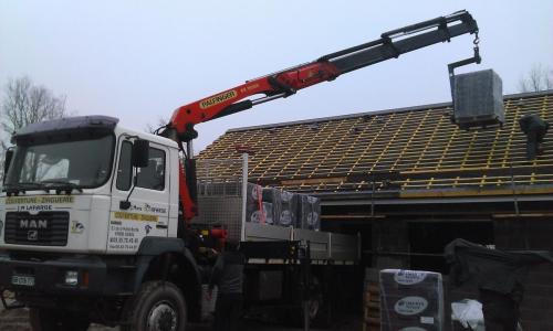 Construction neuve avec tuilles terres cuites à Saint-Martial-le-Vieux